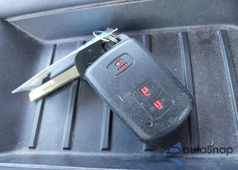 2021 Toyota Tundra Double Cab Limited z USA, uszkodzony, nr VIN 5TFBY5F10MX988652